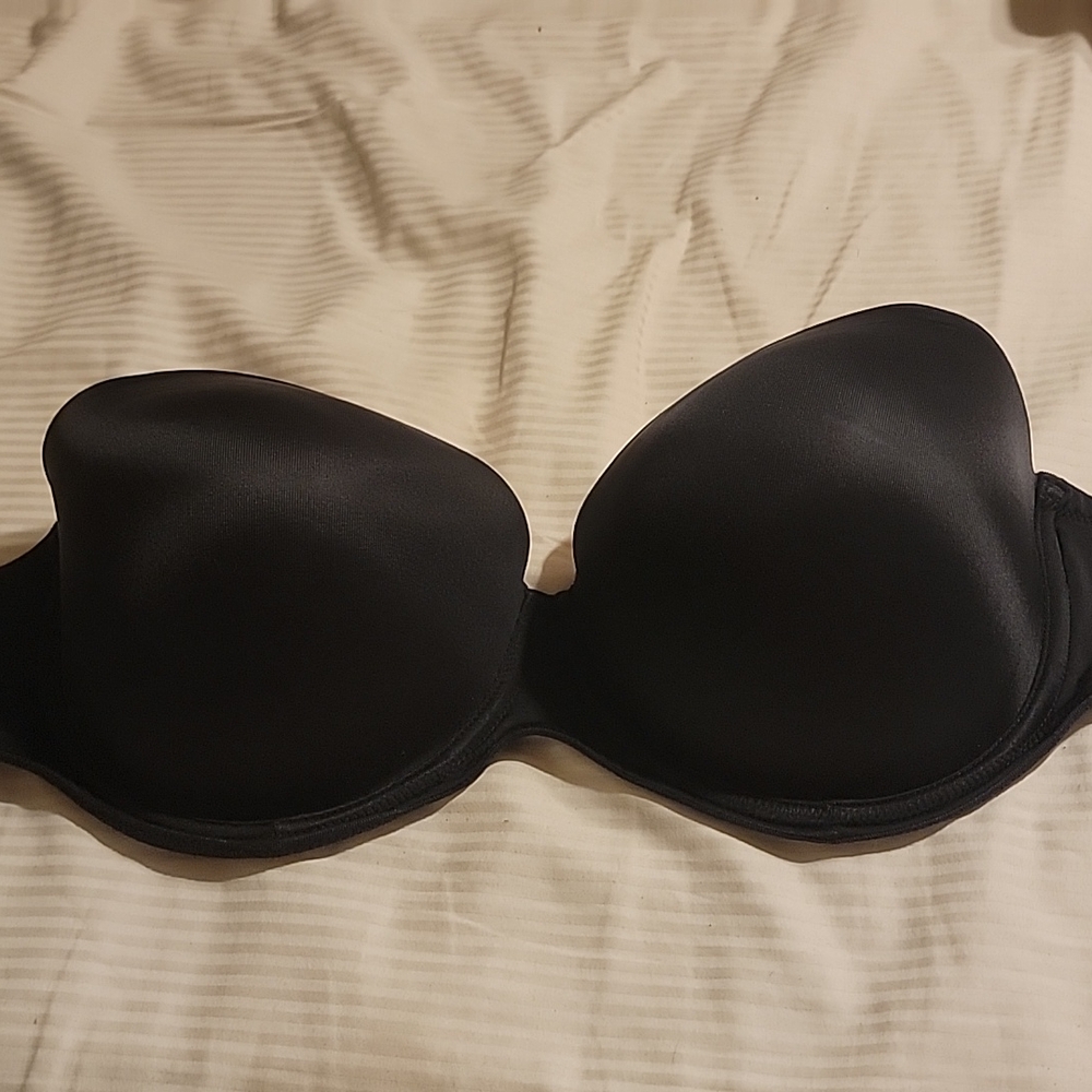 Pink push up strapless bra
